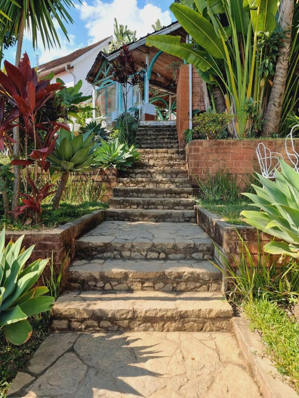 La Residence D'Ankerana Antananarivo Exteriör bild